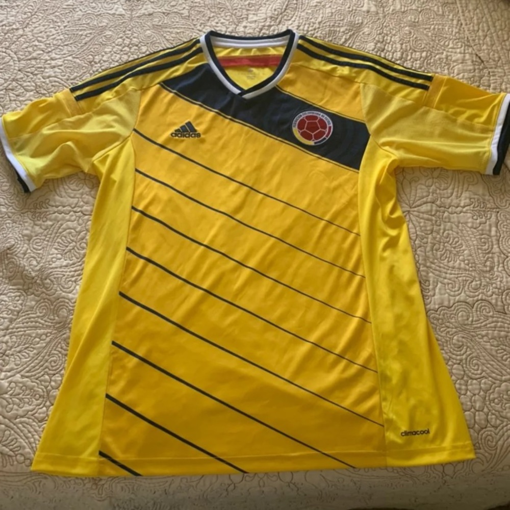 Colombia 2014 Home Jersey
